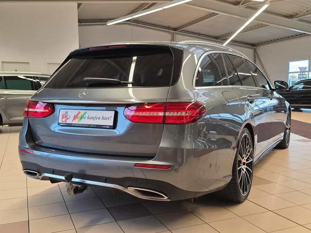 Mercedes-Benz E-Class 300 T Automatik AMG Line/20"Alu/Ahk 06/2020-photo-9