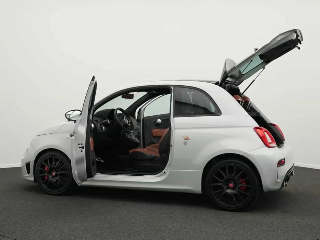 Abarth 595 1.4 T-Jet Competizione 11/2018-photo-13