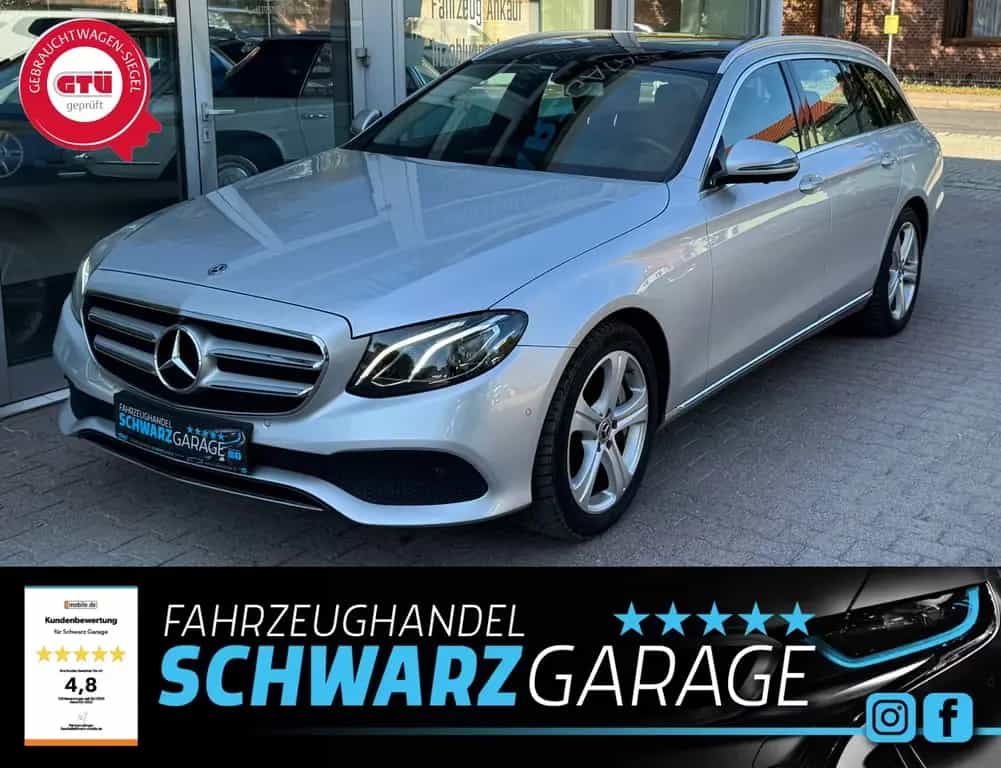 Mercedes-Benz E 400 T-Modell 4Matic*NAVI*PANO*AHK*LED* 04/2017-photo-0