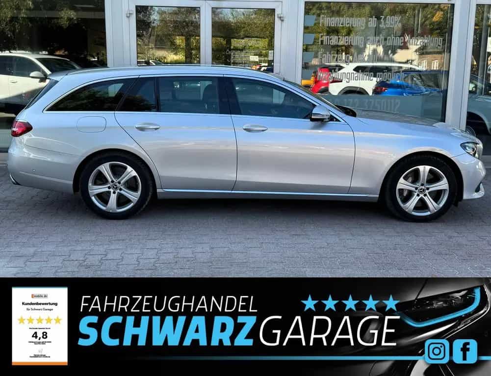 Mercedes-Benz E 400 T-Modell 4Matic*NAVI*PANO*AHK*LED* 04/2017-photo-16