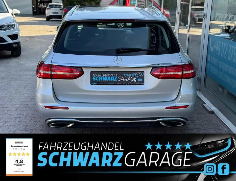 Mercedes-Benz E 400 T-Modell 4Matic*NAVI*PANO*AHK*LED* 04/2017-photo-5