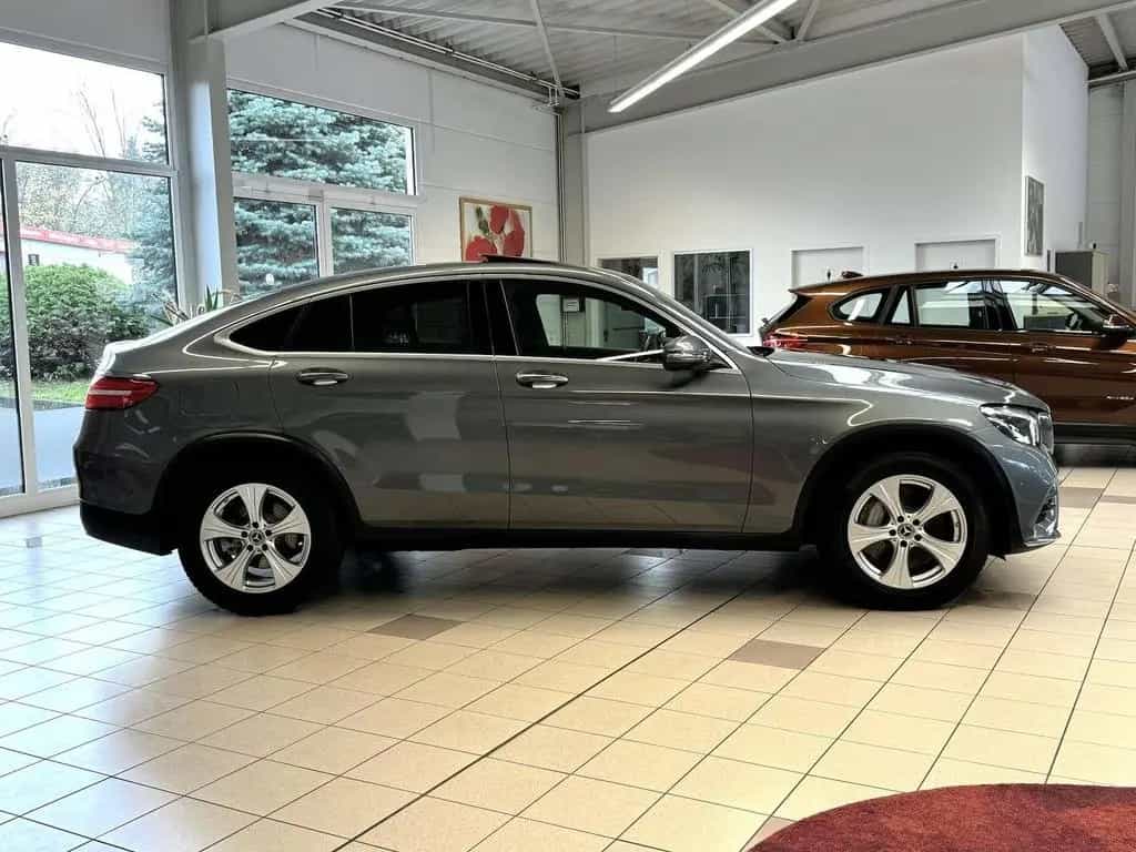 Mercedes-Benz GLC-Class 250 Coupe AMG/LED/Distronic/S-Dach/Memo/360 07/2018-photo-4