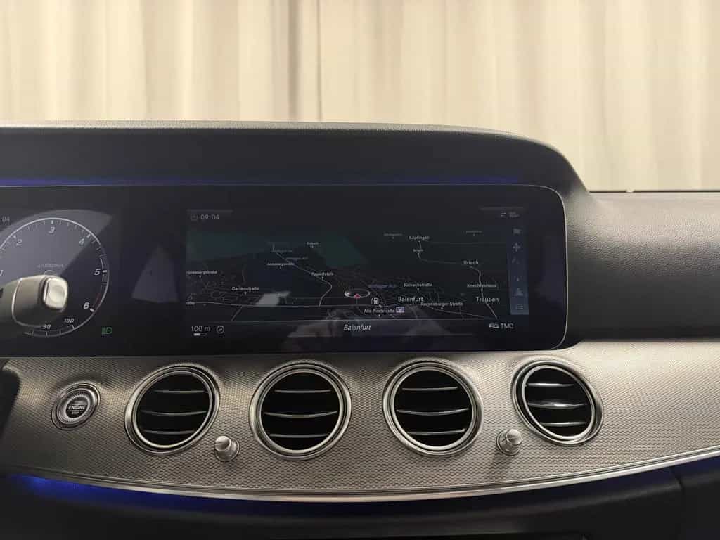 Mercedes-Benz E-Class 350 d Wide MB-LED 360G HUD Standheiz. Distr.+ 07/2016-photo-19
