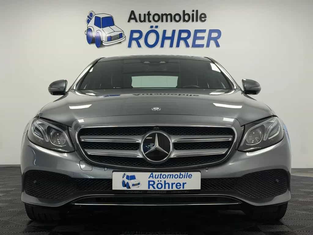 Mercedes-Benz E-Class 350 d Wide MB-LED 360G HUD Standheiz. Distr.+ 07/2016-photo-2
