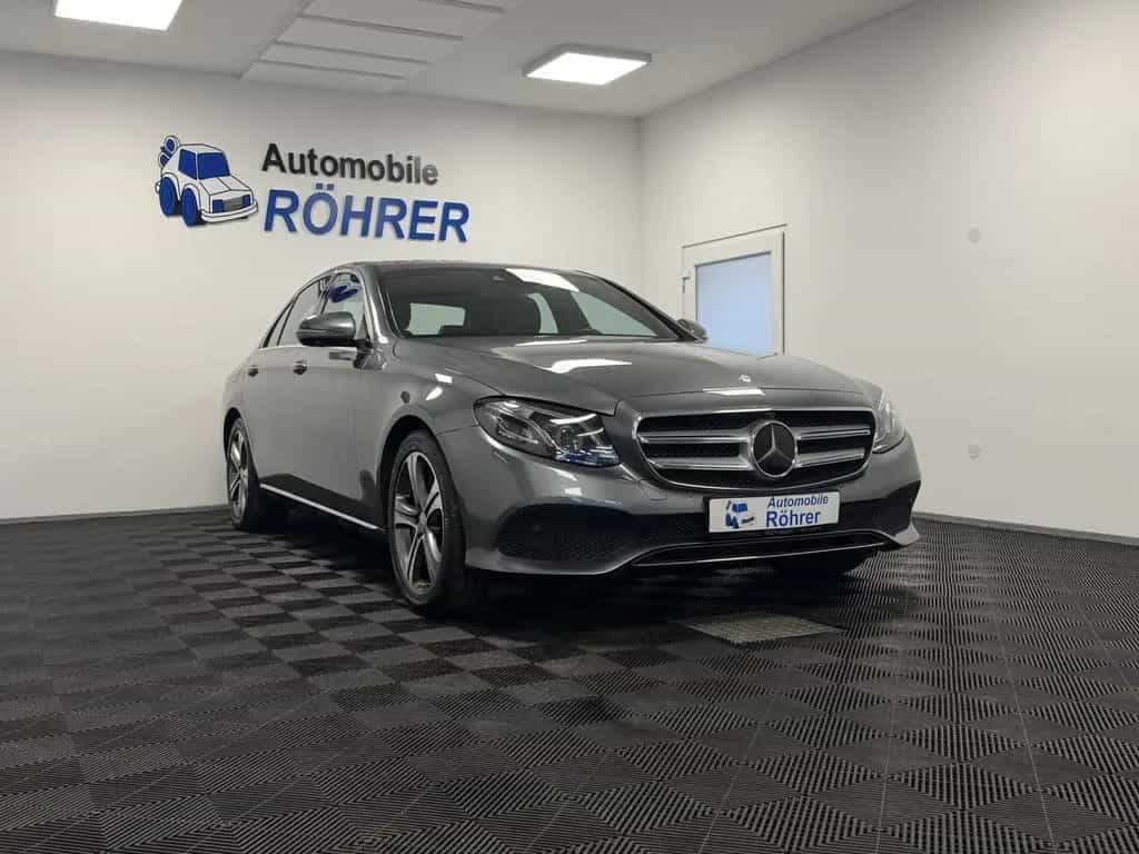 Mercedes-Benz E-Class 350 d Wide MB-LED 360G HUD Standheiz. Distr.+ 07/2016-photo-34
