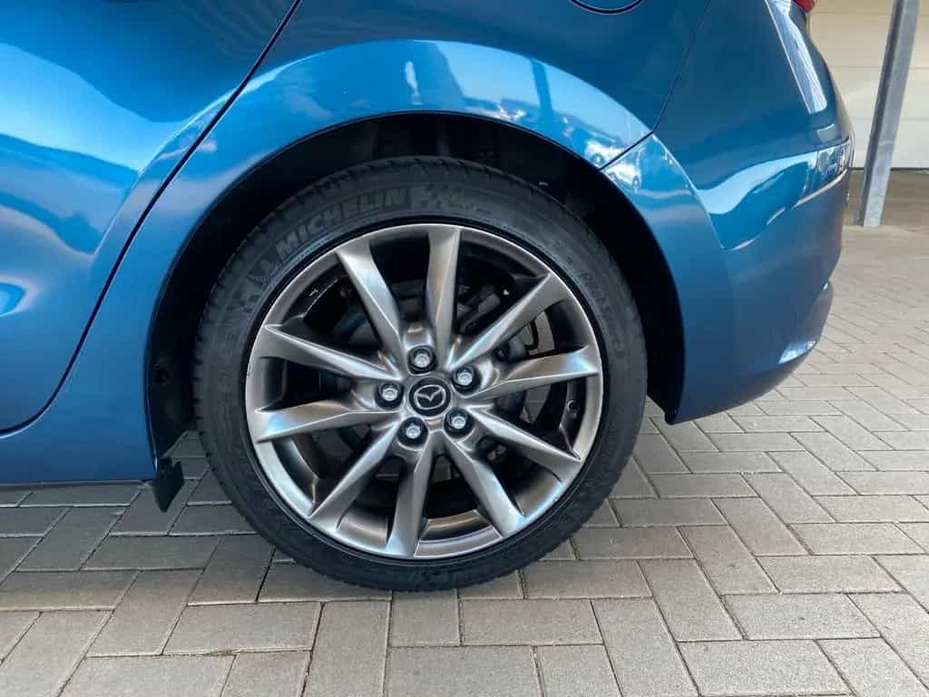 Mazda 3 Lim. Signature mit AHK, Navi, Kamera, Sitzhzng 11/2018-photo-13