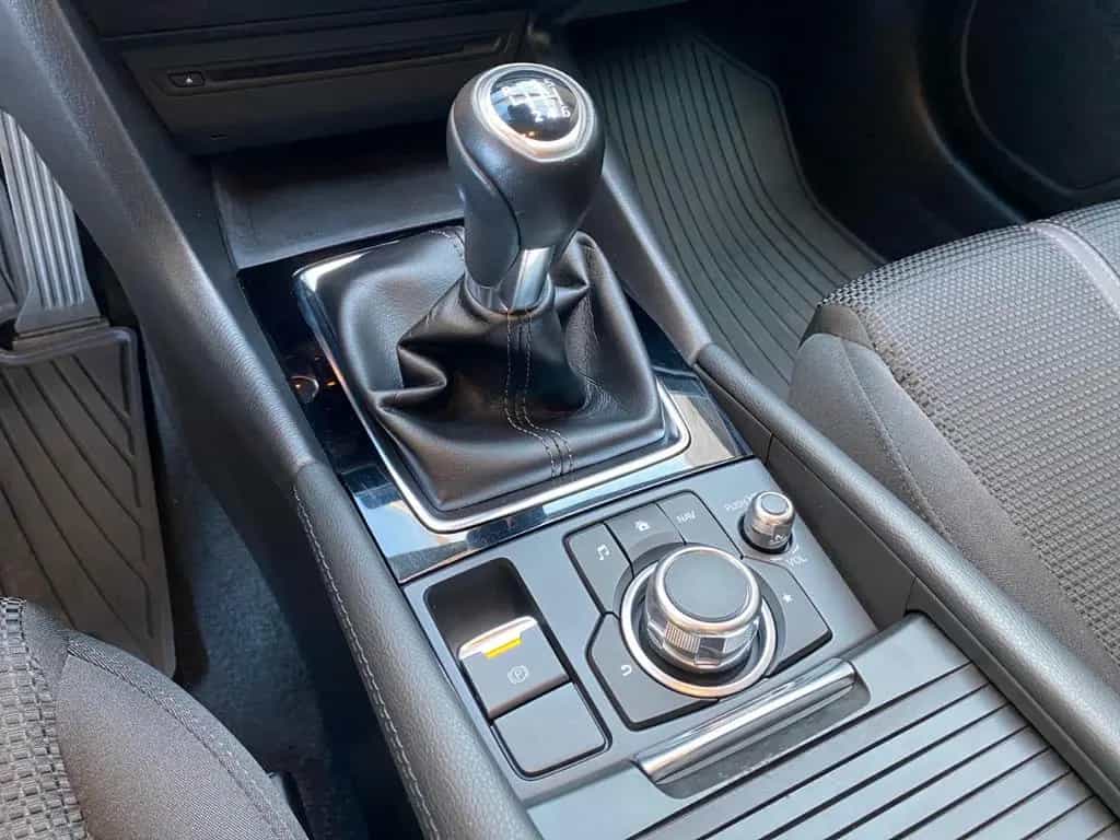 Mazda 3 Lim. Signature mit AHK, Navi, Kamera, Sitzhzng 11/2018-photo-17