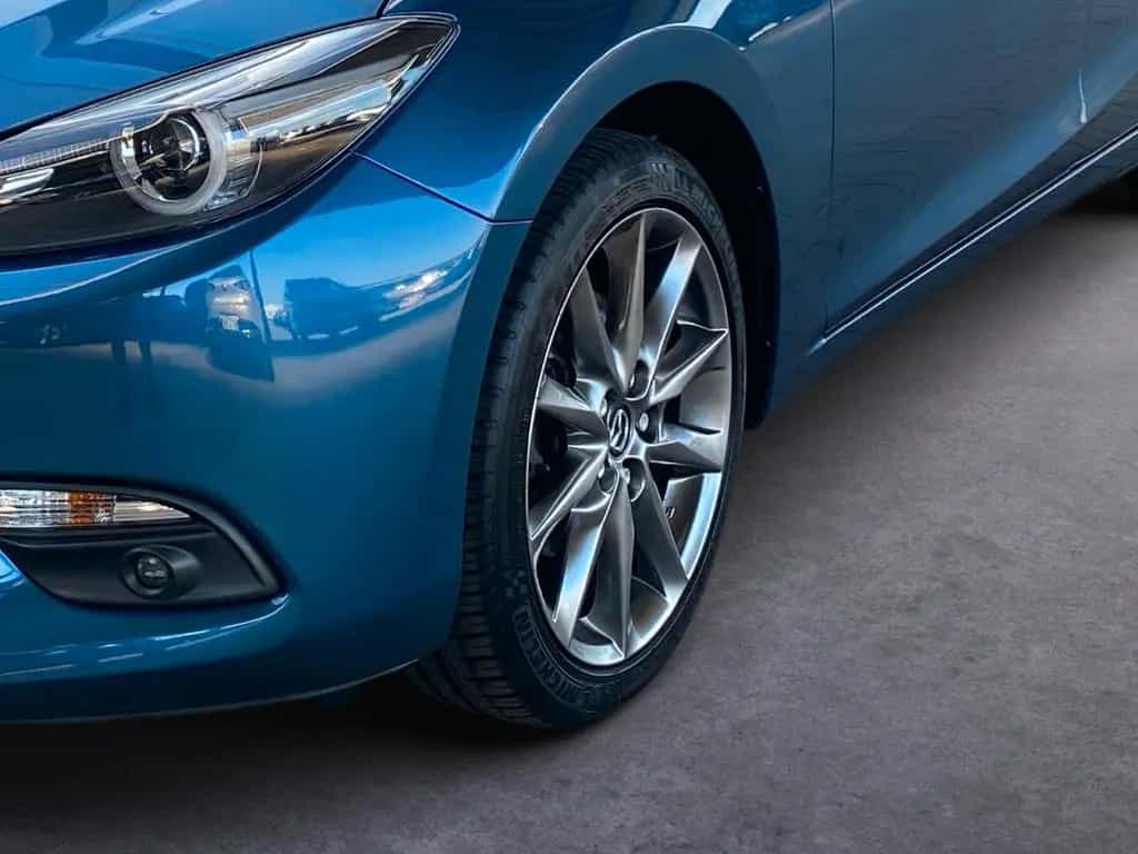 Mazda 3 Lim. Signature mit AHK, Navi, Kamera, Sitzhzng 11/2018-photo-4