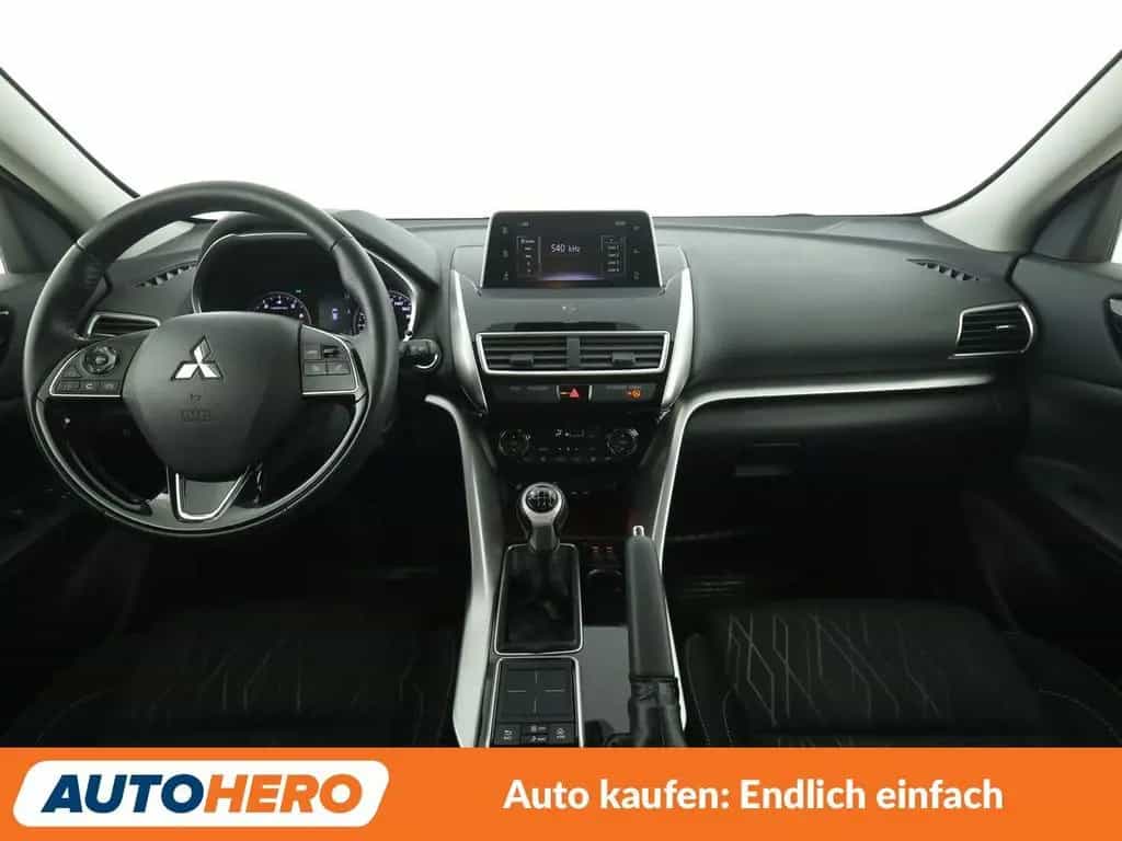 Mitsubishi Eclipse Cross 1.5 T-MIVEC 2WD *HUD*TEMP*CAM*PDC* 06/2018-photo-11