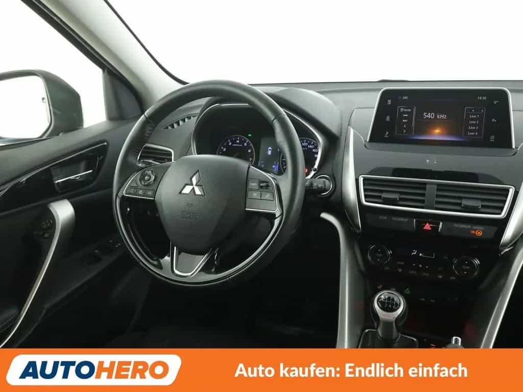 Mitsubishi Eclipse Cross 1.5 T-MIVEC 2WD *HUD*TEMP*CAM*PDC* 06/2018-photo-12
