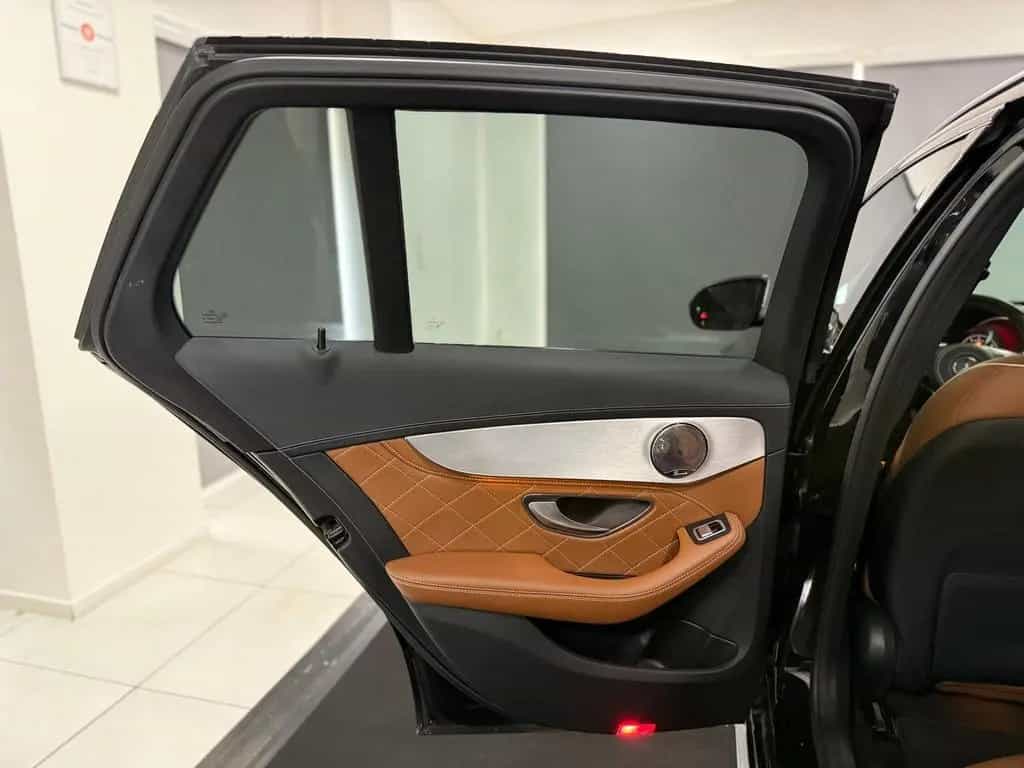 Mercedes-Benz C-Class 43 AMG T 4M *PANO*AMBI*DESIGNO*AMG PERF. AGA* 12/2017-photo-20