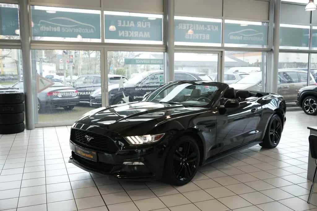 Ford Mustang 3.7l V6 Automatik 07/2015-photo-5