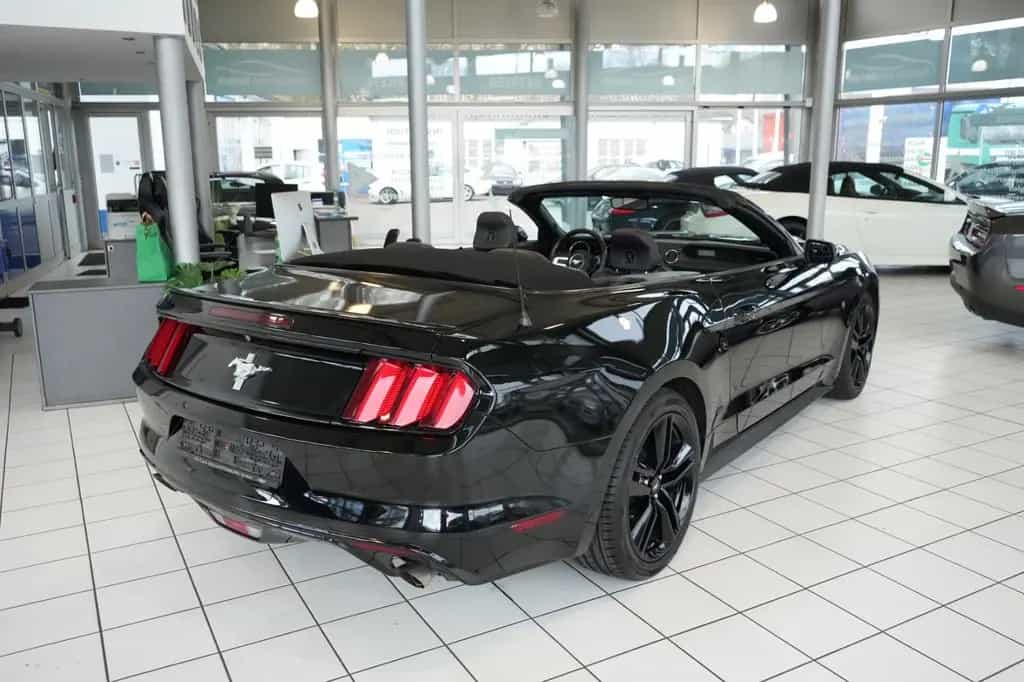 Ford Mustang 3.7l V6 Automatik 07/2015-photo-6