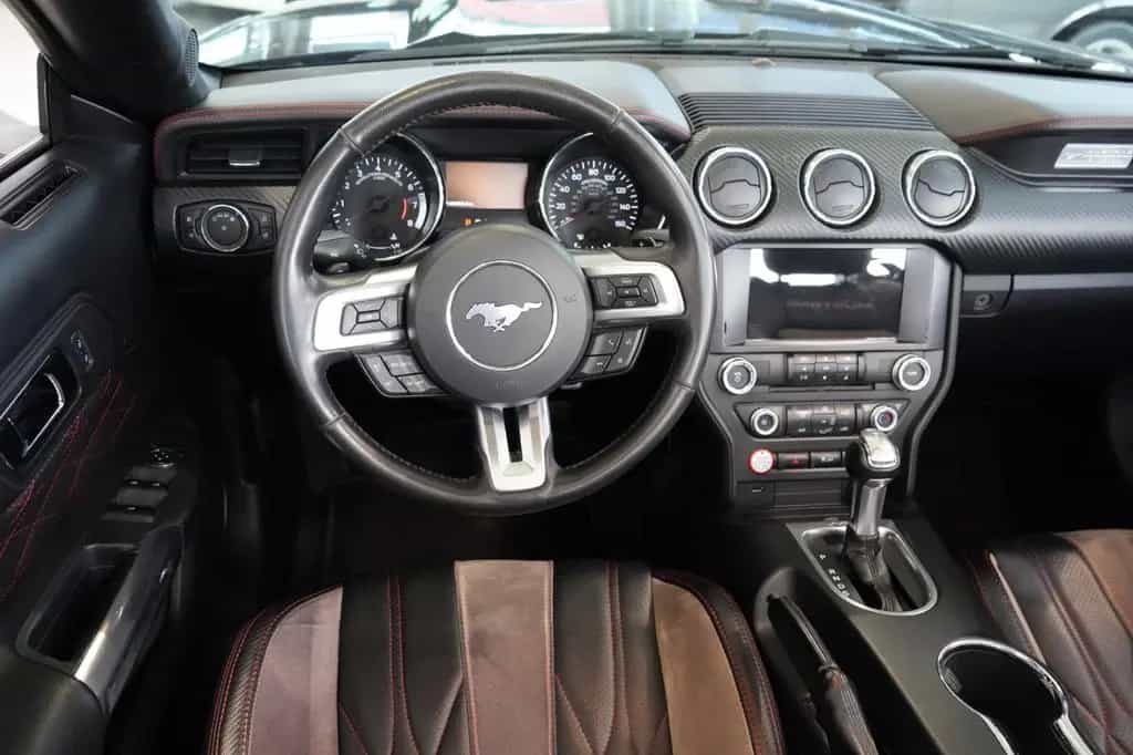 Ford Mustang 3.7l V6 Automatik 07/2015-photo-7