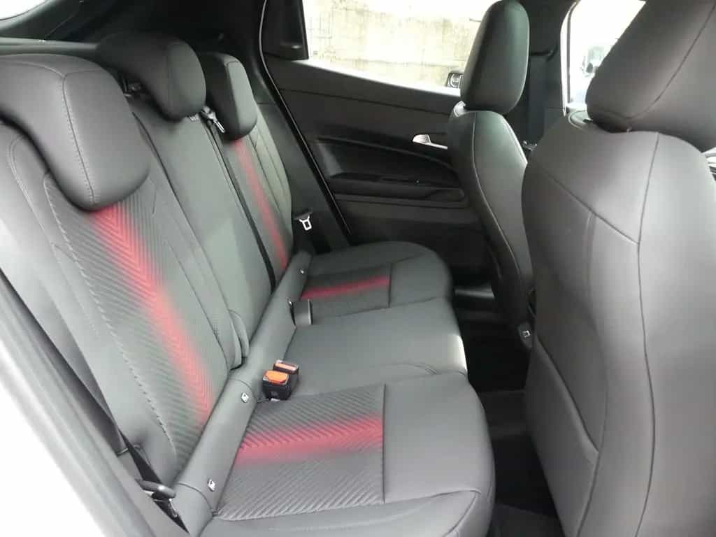 Alfa Romeo Junior IBRIDA TI 1.2 VGT 145PS DCT6 SCHIEBEDACH 05/2026-photo-13