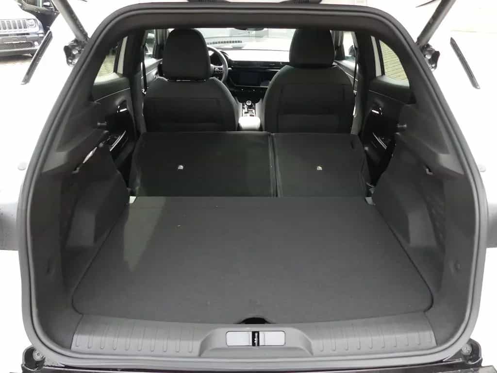 Alfa Romeo Junior IBRIDA TI 1.2 VGT 145PS DCT6 SCHIEBEDACH 05/2026-photo-34