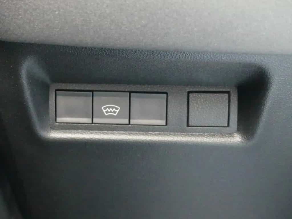 Alfa Romeo Junior IBRIDA TI 1.2 VGT 145PS DCT6 SCHIEBEDACH 05/2026-photo-17