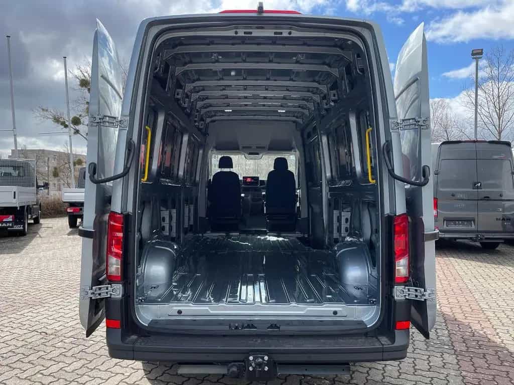 MAN TGE 3.200 L4H3 Kasten 4x4 CAMPER DREHSITZE AHK 03/2026-photo-10