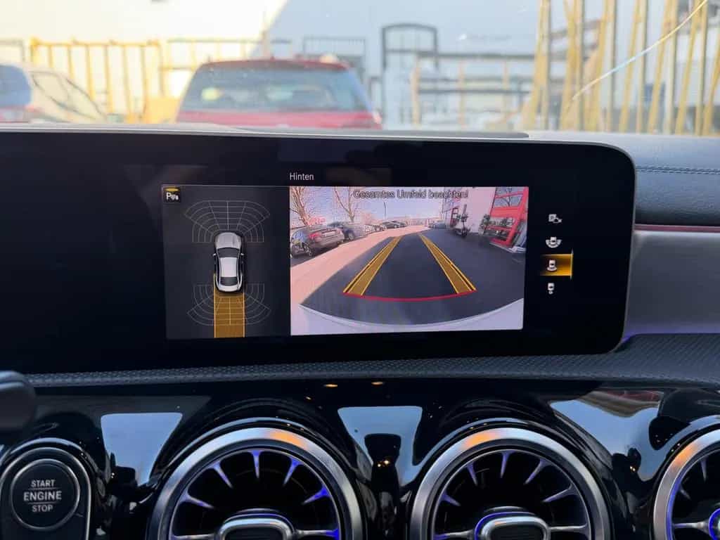 Mercedes-Benz CLA-Class 35 AMG 4Matic~PANO~MBUX~LEDER 12/2019-photo-19