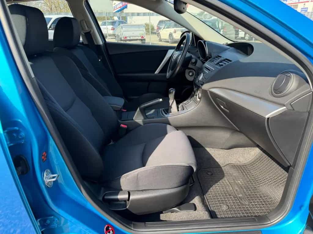 Mazda 3 Active Plus aus 1 Hand erst 36TKM mit Garantie 09/2010-photo-9