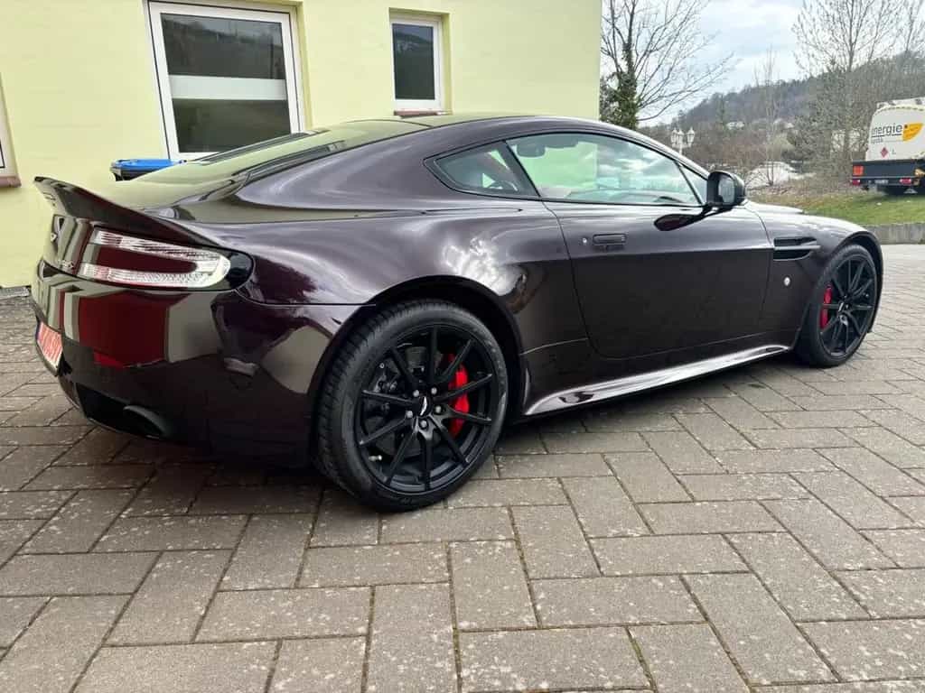 Aston Martin V12 Vantage 6.0 S Voll. Wertanlage Top Zustand 09/2014-photo-1