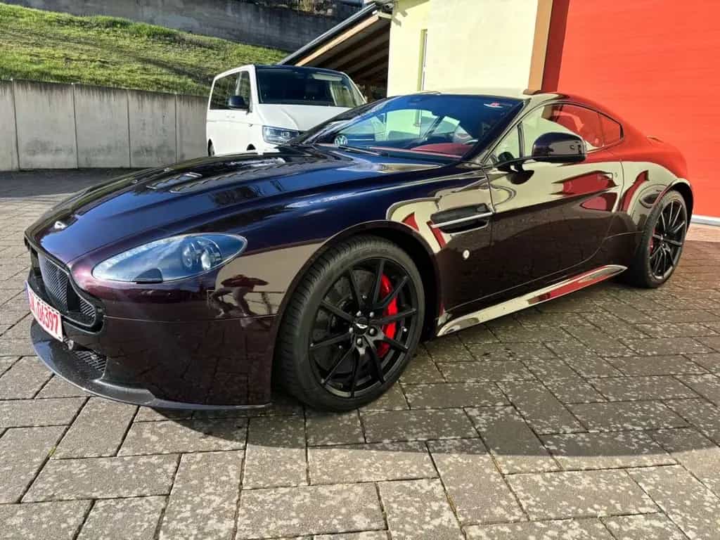 Aston Martin V12 Vantage 6.0 S Voll. Wertanlage Top Zustand 09/2014-photo-4
