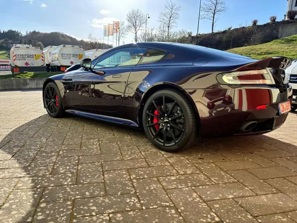 Aston Martin V12 Vantage 6.0 S Voll. Wertanlage Top Zustand 09/2014-photo-5