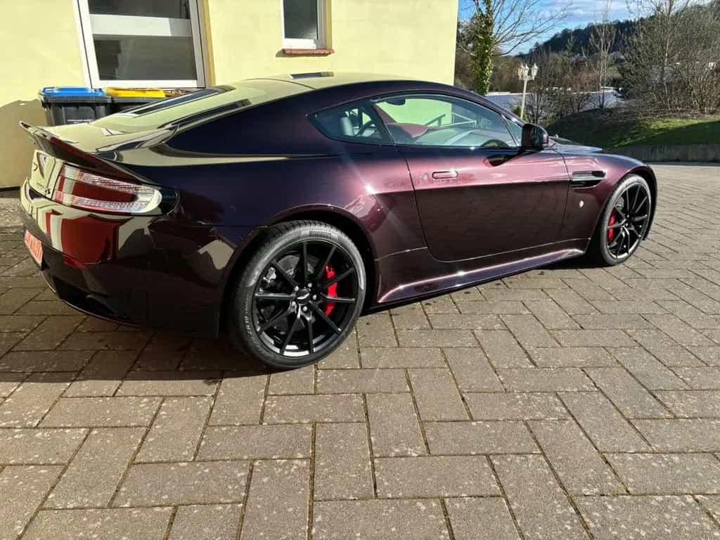 Aston Martin V12 Vantage 6.0 S Voll. Wertanlage Top Zustand 09/2014-photo-6