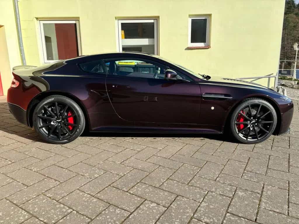 Aston Martin V12 Vantage 6.0 S Voll. Wertanlage Top Zustand 09/2014-photo-7