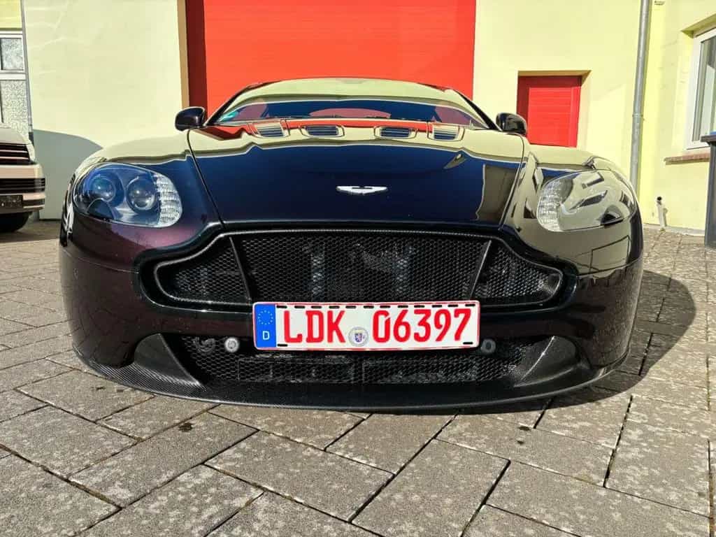 Aston Martin V12 Vantage 6.0 S Voll. Wertanlage Top Zustand 09/2014-photo-9