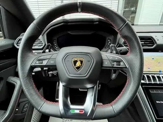 Lamborghini Urus HUD NIGHT VISION B&O 23" REAR SEAT-ENTER. 06/2021-photo-14