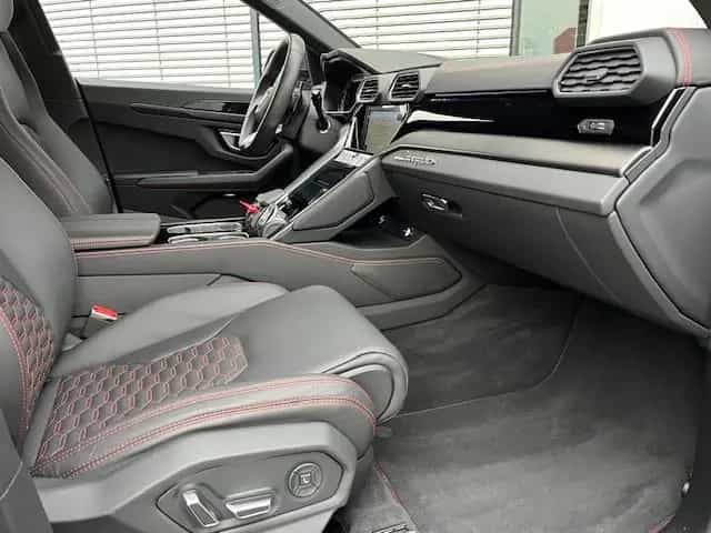 Lamborghini Urus HUD NIGHT VISION B&O 23" REAR SEAT-ENTER. 06/2021-photo-22