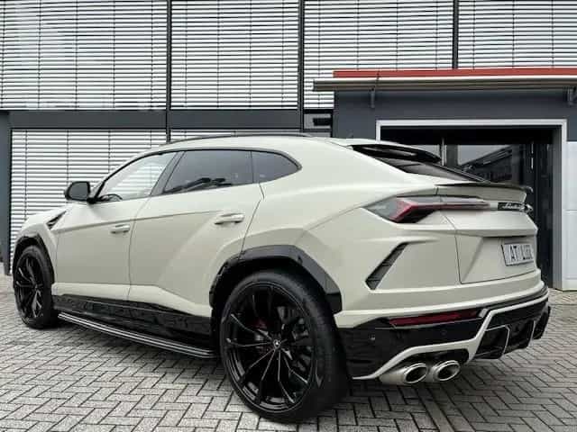 Lamborghini Urus HUD NIGHT VISION B&O 23" REAR SEAT-ENTER. 06/2021-photo-6