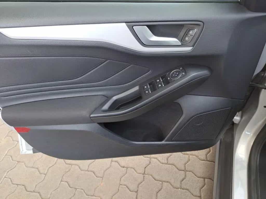 Ford Focus Turnier 1.0 EcoBoost COOL&CONNECT GRA+SYNC 03/2021-photo-8