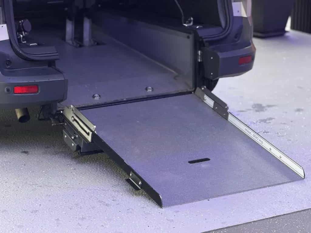 Ford Grand Tourneo Tourneo-Behindertengerecht-Rampe 08/2014-photo-14