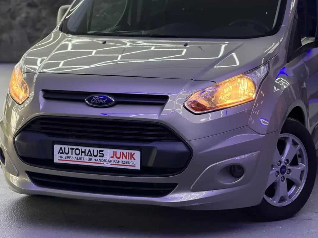 Ford Grand Tourneo Tourneo-Behindertengerecht-Rampe 08/2014-photo-3