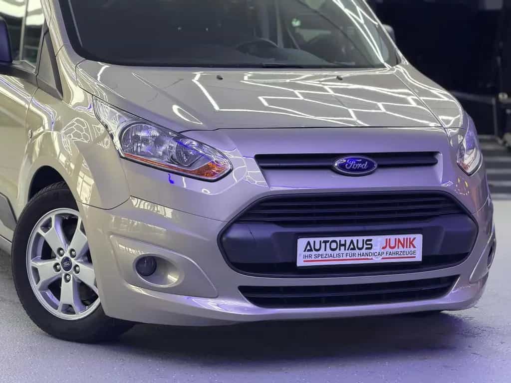 Ford Grand Tourneo Tourneo-Behindertengerecht-Rampe 08/2014-photo-8