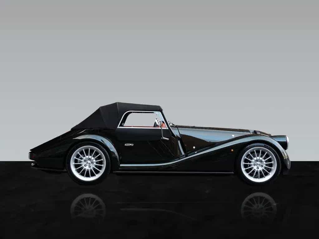 Morgan Supersport | Midnight Emerald Green | Sennheiser null-photo-2