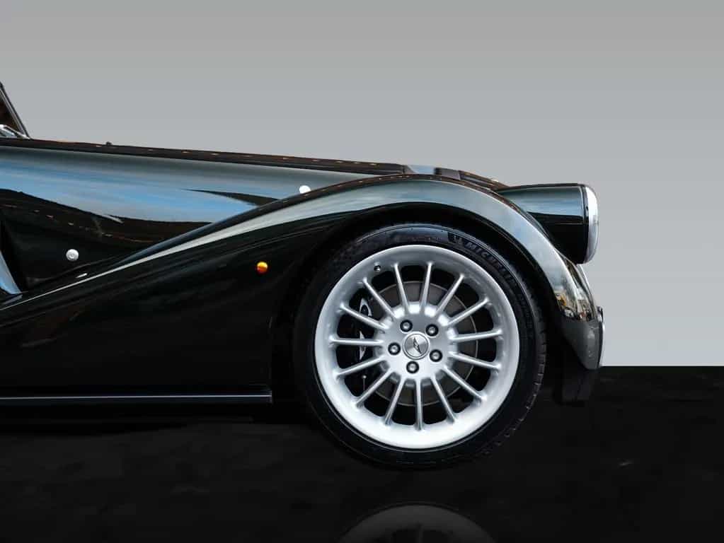 Morgan Supersport | Midnight Emerald Green | Sennheiser null-photo-8
