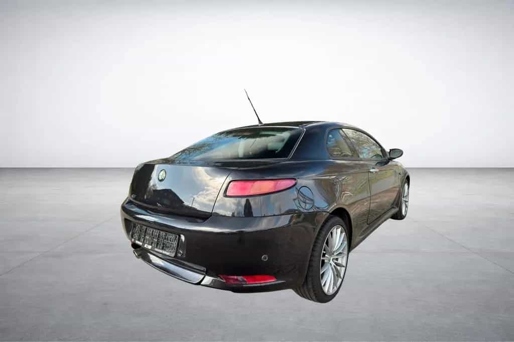 Alfa Romeo GT 2.0 16V JTS Distinctive 08/2009-photo-6