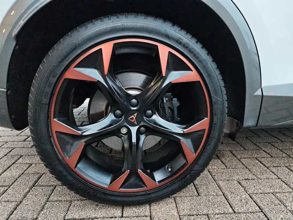 Cupra Formentor VZ Metallic Allwetter 10/2023-photo-17