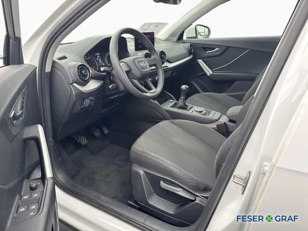 Audi Q2 1.0 TFSI - 6 Gang - SHZ - Einparkhilfe hinten 06/2017-photo-10