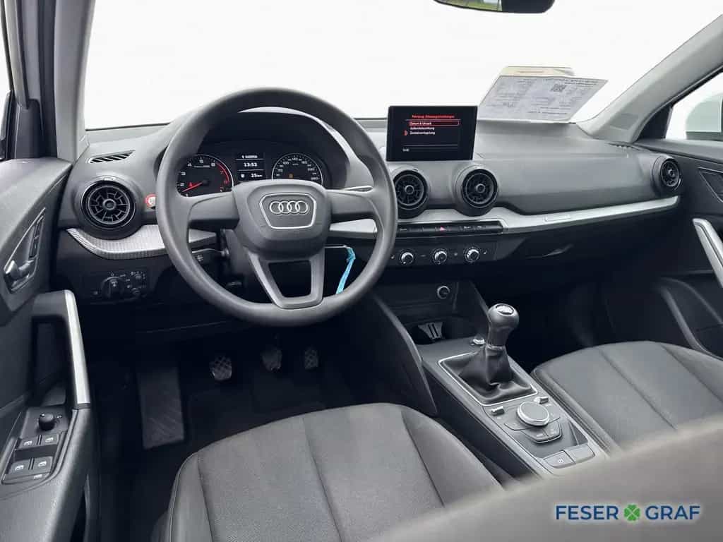 Audi Q2 1.0 TFSI - 6 Gang - SHZ - Einparkhilfe hinten 06/2017-photo-8