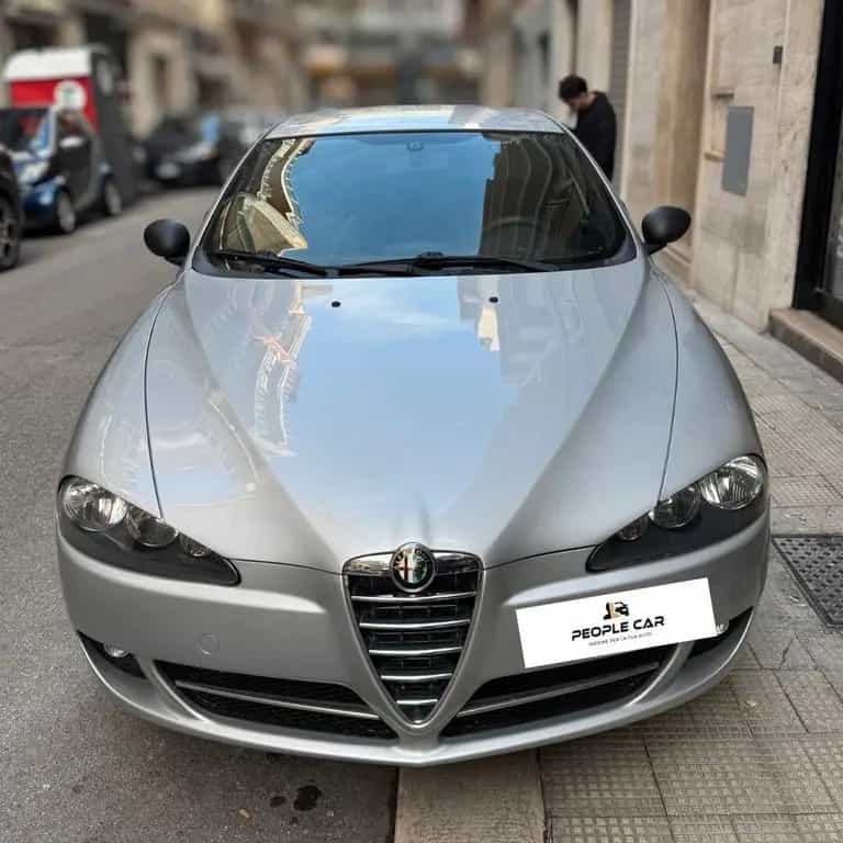 Alfa Romeo 147 **128.00km!!** 02/2009-photo-1