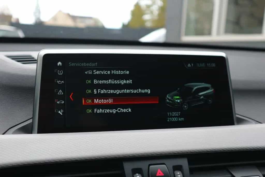 BMW X1 xDrive 25 d M Sport *2.HD/PANO/LEDER/HUD/AHK* 01/2018-photo-18