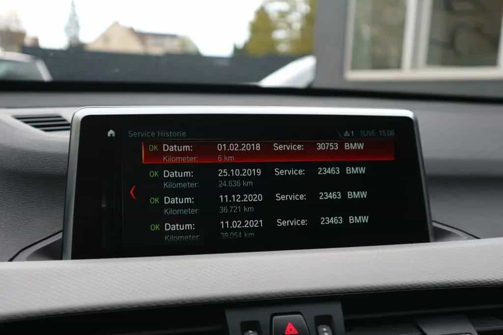 BMW X1 xDrive 25 d M Sport *2.HD/PANO/LEDER/HUD/AHK* 01/2018-photo-19