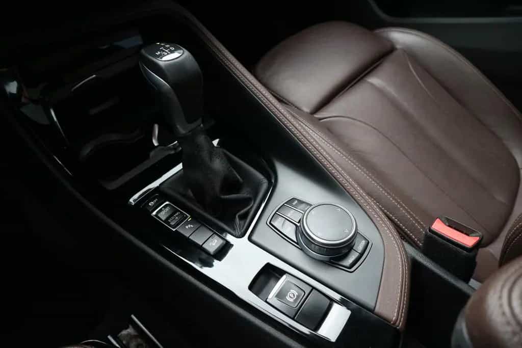 BMW X1 xDrive 25 d M Sport *2.HD/PANO/LEDER/HUD/AHK* 01/2018-photo-26