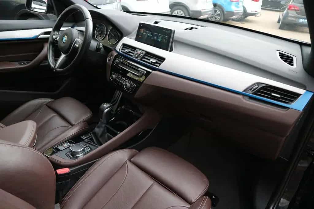 BMW X1 xDrive 25 d M Sport *2.HD/PANO/LEDER/HUD/AHK* 01/2018-photo-27
