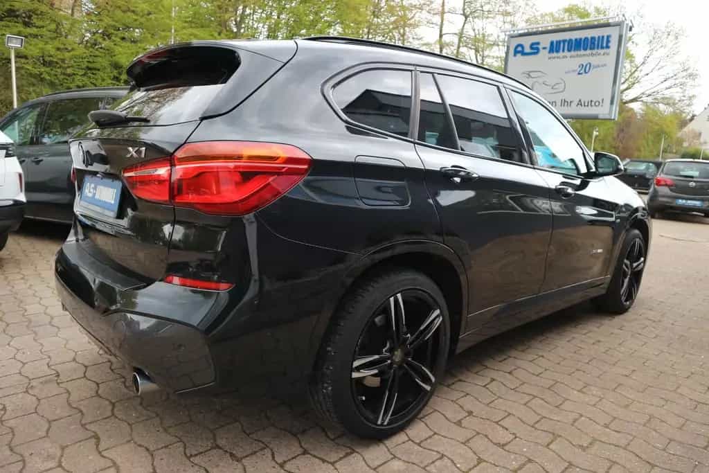 BMW X1 xDrive 25 d M Sport *2.HD/PANO/LEDER/HUD/AHK* 01/2018-photo-5