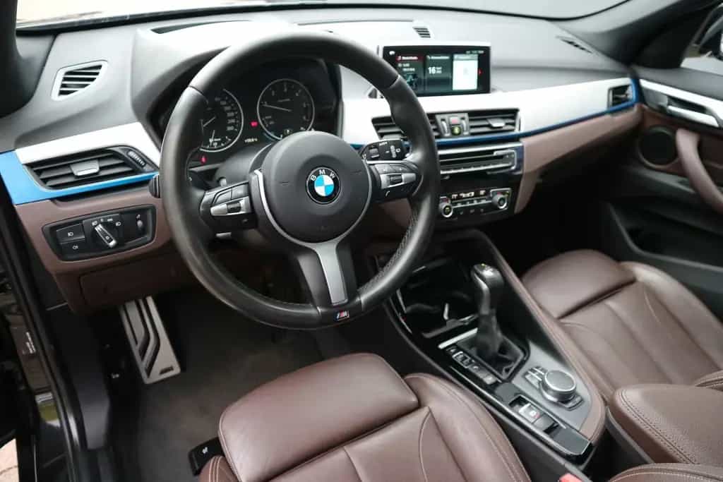 BMW X1 xDrive 25 d M Sport *2.HD/PANO/LEDER/HUD/AHK* 01/2018-photo-7
